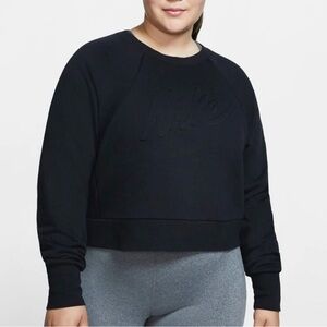 Women’s Black Nike Embossed Logo Cropped Crew Black Sweatshirt Size 3X